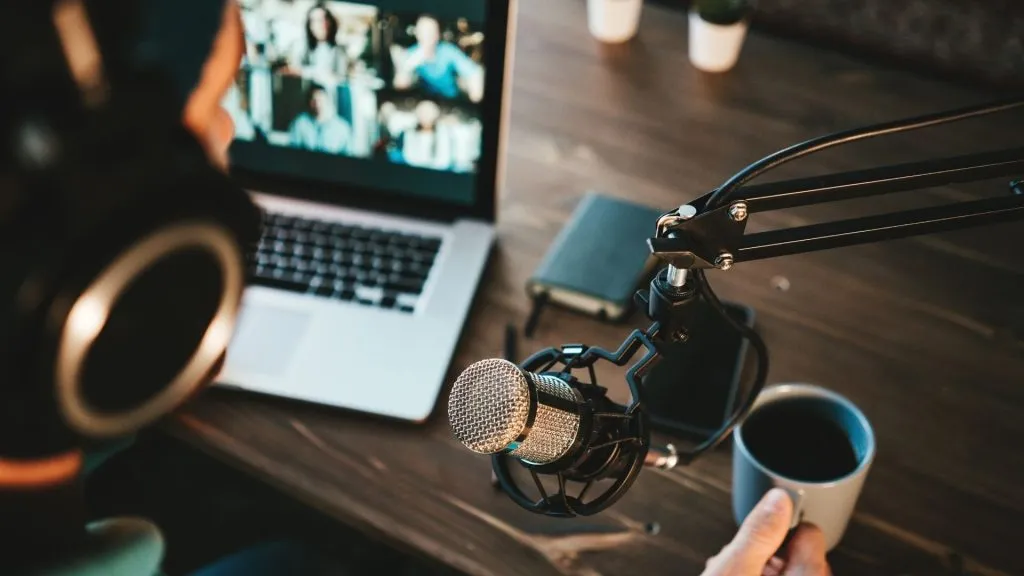 how-do-content-creators-make-money
