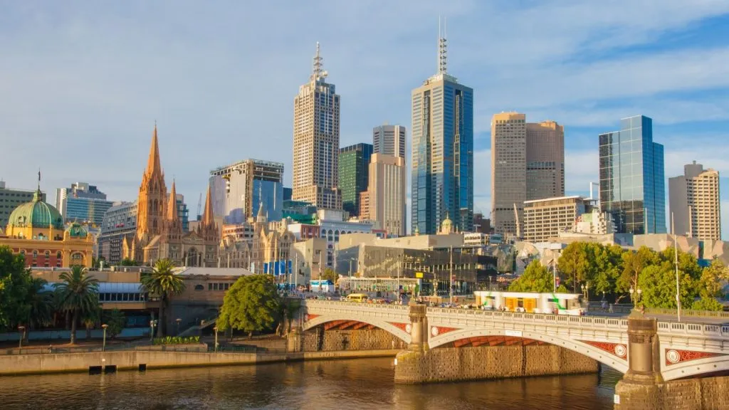 best time to travel to australia