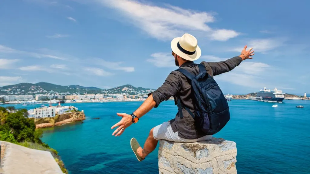How to Travel Smarter in Australia with eSIMs